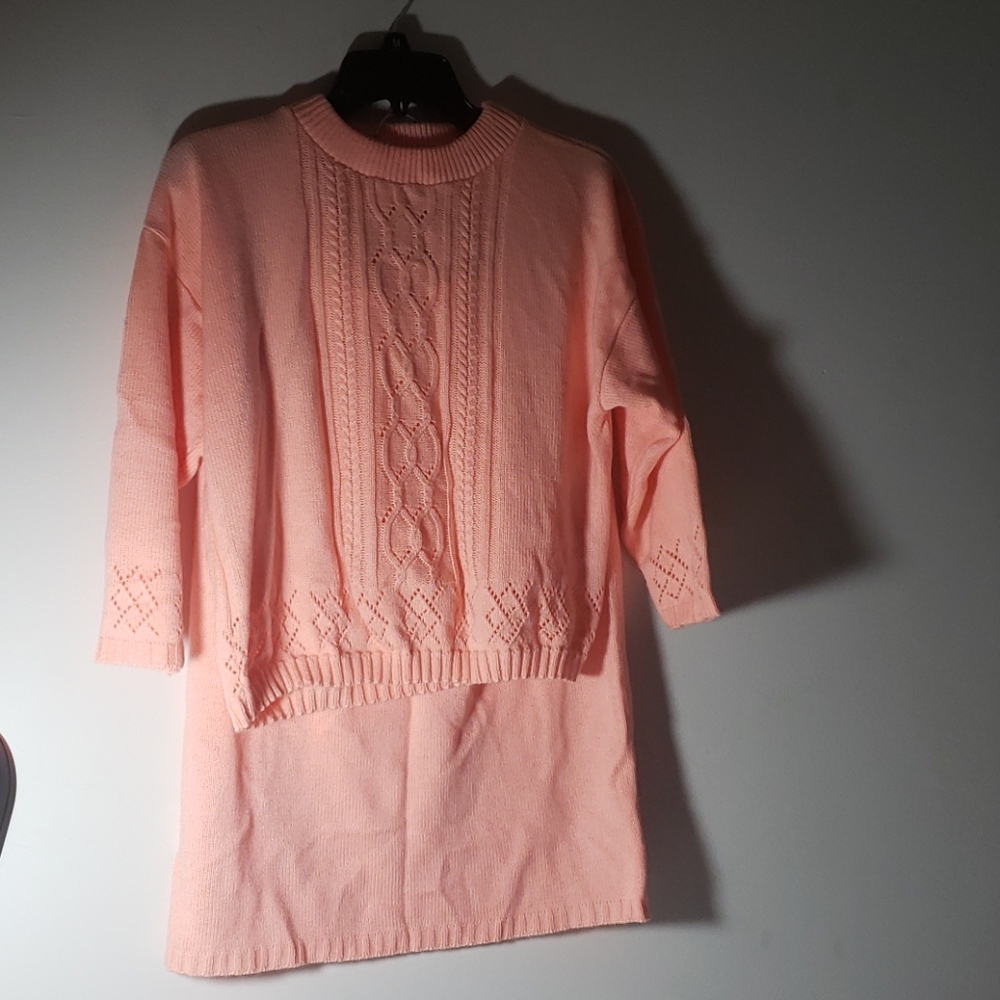 Vintage sweater skirt/blouse set